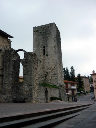 Lombardischer Turm